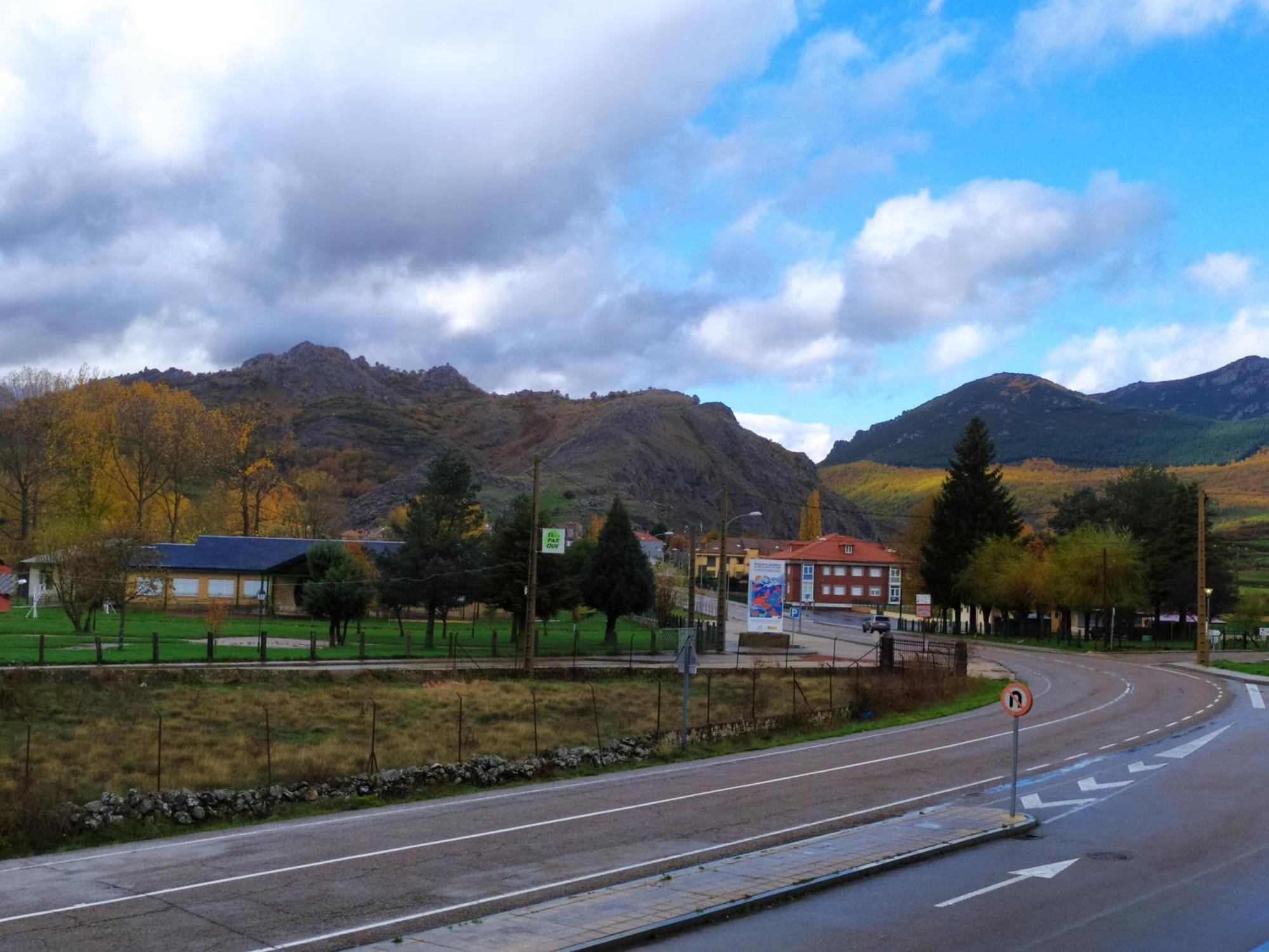 푸에블라 데 리요 Duplex El Refugio De Porma 아파트 외부 사진